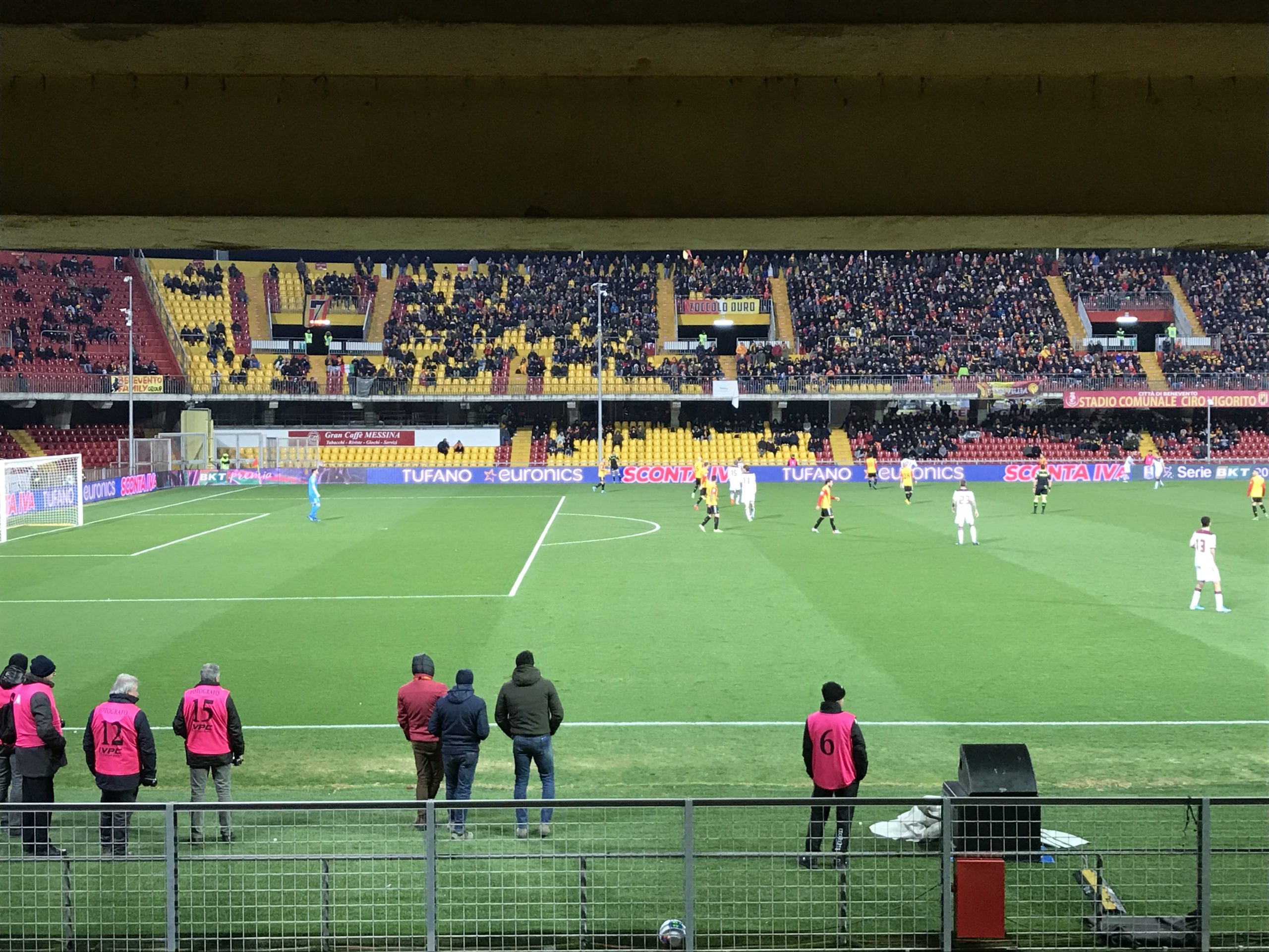 Benevento-Salernitana: 1-1. Derby incandescente: Sau risponde a Djuric