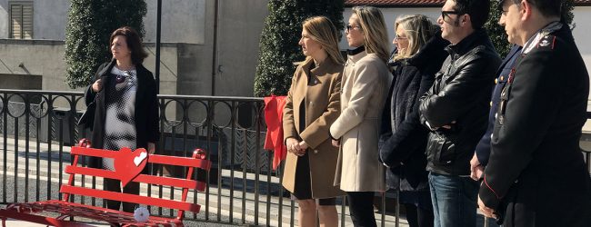 Foglianise| Inaugurata la panchina rossa contro la violenza sulle donne