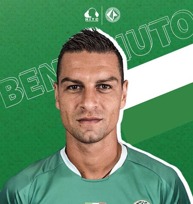 Avellino, ufficiali Pozzebon e il giovane Garofalo