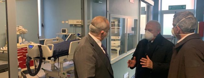 Il governatore De Luca al Loreto Mare: “entro 20 giorni avremo 70 posti letto”