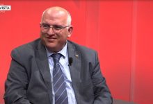 De Luca: Subito un protocollo nazionale per l’impiego del farmaco anti-artrite. Lo chiede l’oncologo Paolo Ascierto