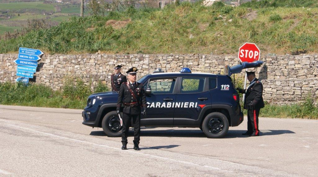 Violano la “zona rossa” di Ariano Irpino, denunciata coppia di emigranti diretti in Svizzera