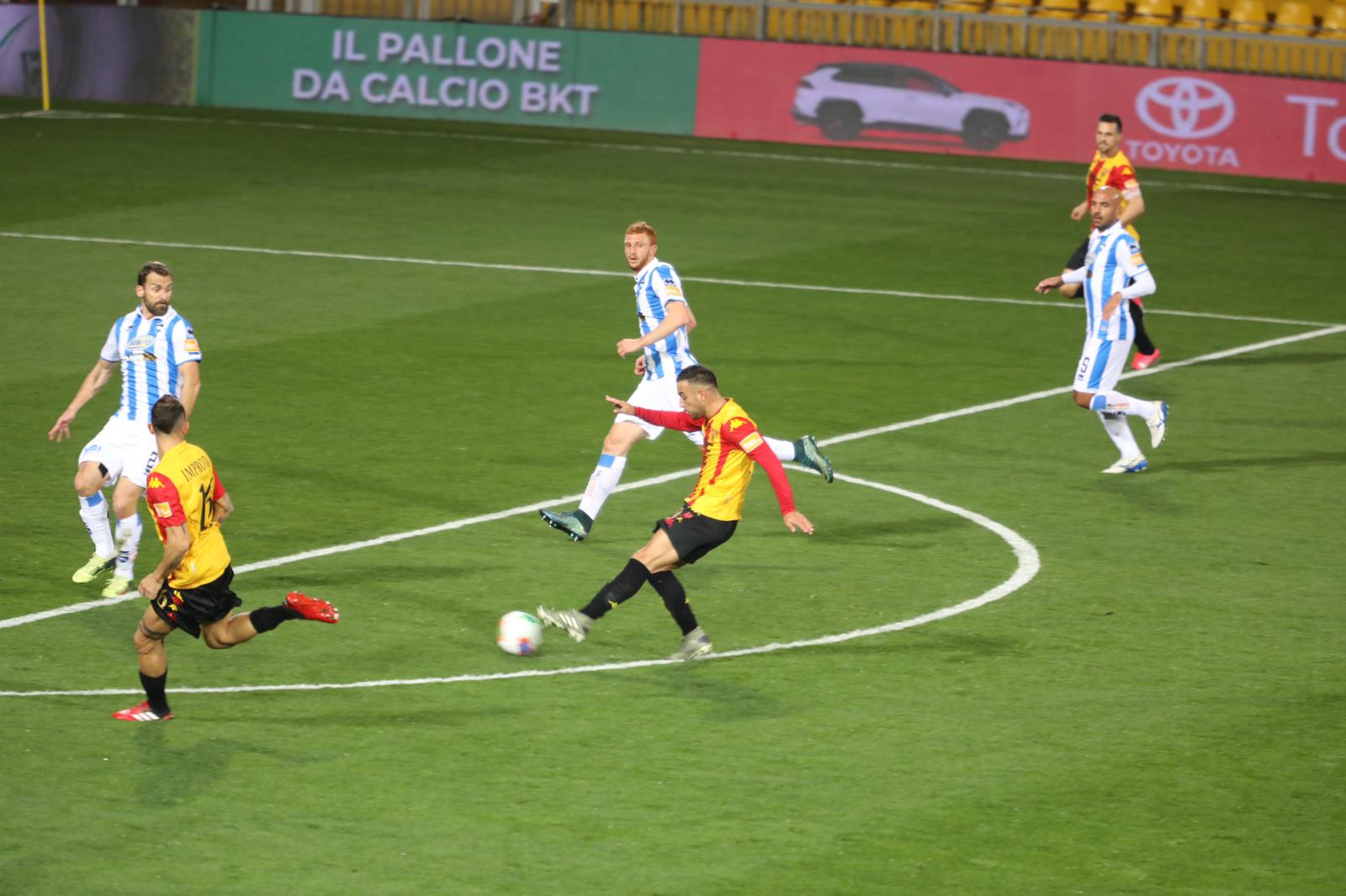 Pescara, Legrottaglie dopo il KO di Benevento: “13 influenzati, ma niente tampone”