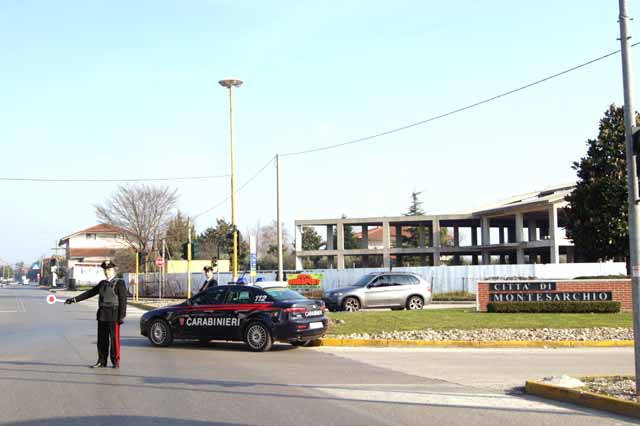 Montesarchio| Ventisettenne evade gli arresti domiciliari, denunciato insieme ad altre 3 persone