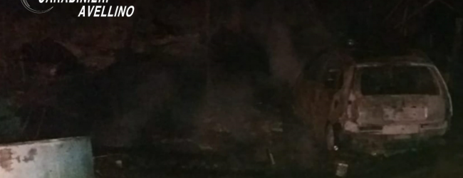 Venticano| Baracca in fiamme nella notte: un’auto distrutta e l’altra danneggiata. Indagini dei carabinieri