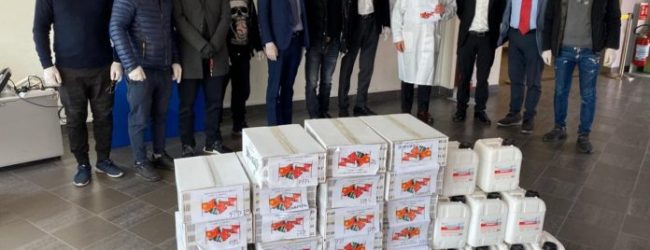 Coronavirus, comunità cinese dona in Campania mascherine e gel igienizzanti