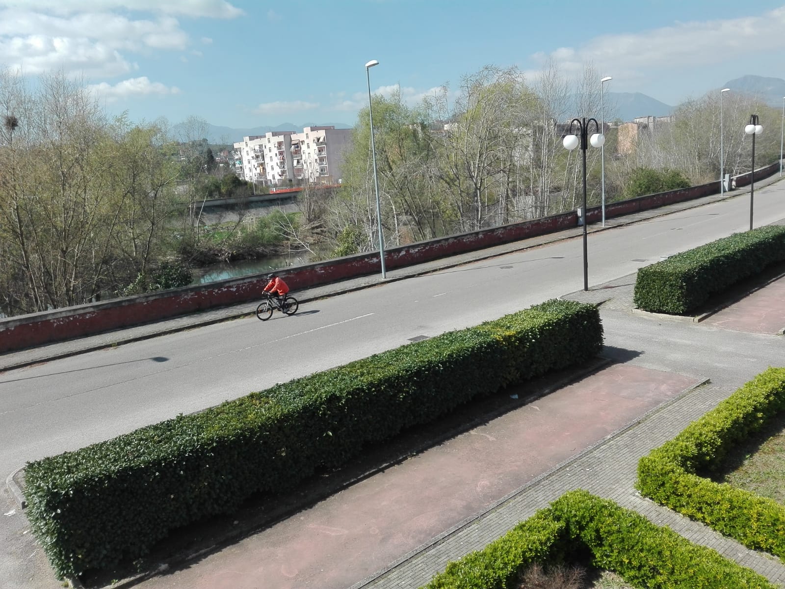 Campania, no fasce orarie per uscita. Jogging dalle 6 alle 8:30