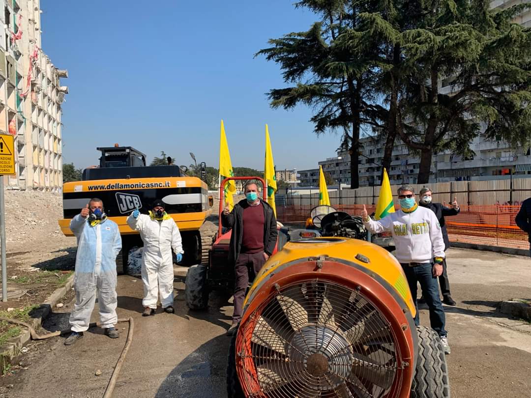 Napoli, i trattori Coldiretti per la sanificazione partono da Scampia