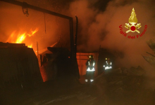 Incendi a Montoro e Serino, i vigili del fuoco “salvano” un’abitazione e un deposito