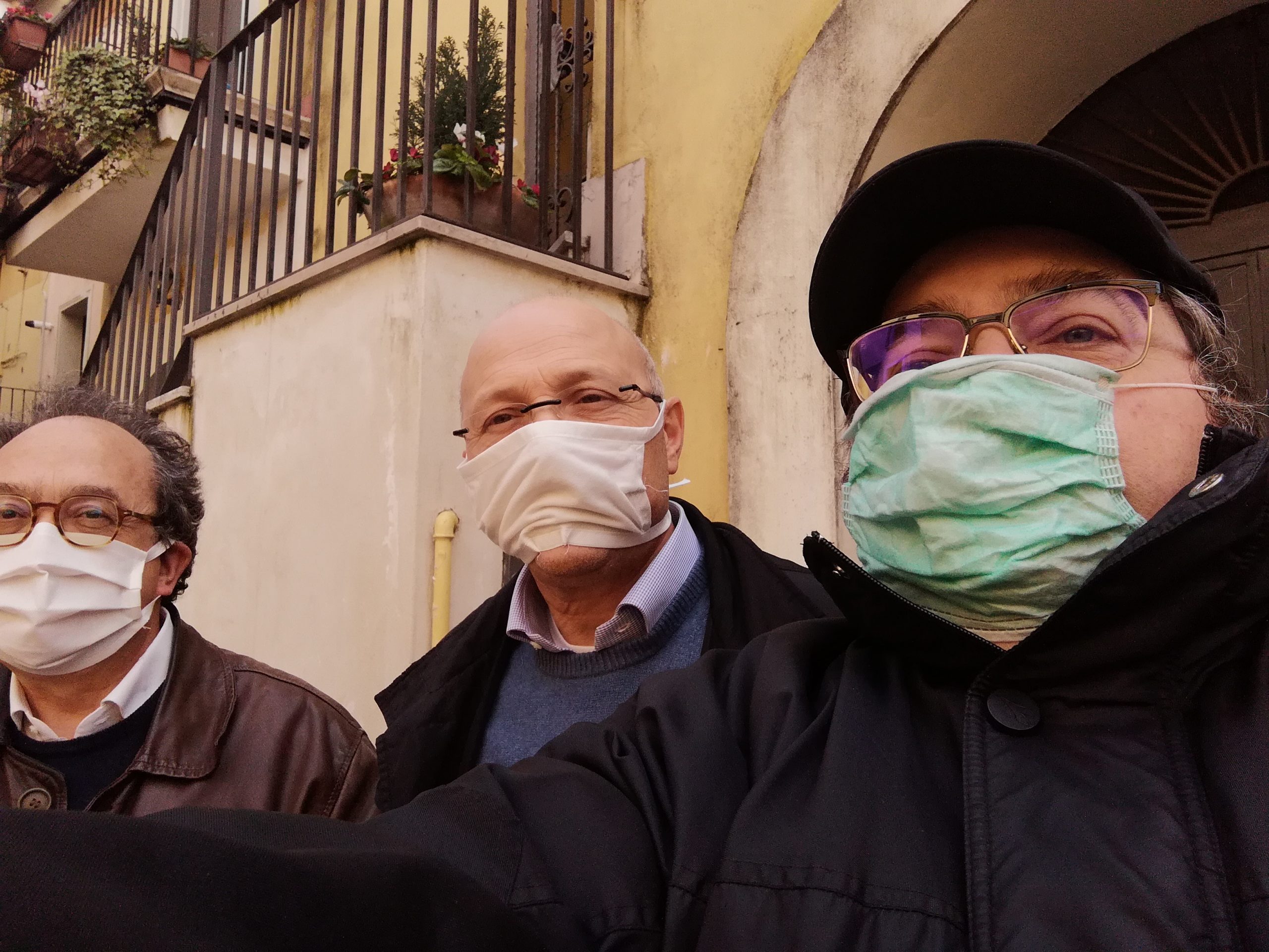 Benevento| Il Comitato quartiere centro storico consegna mascherine