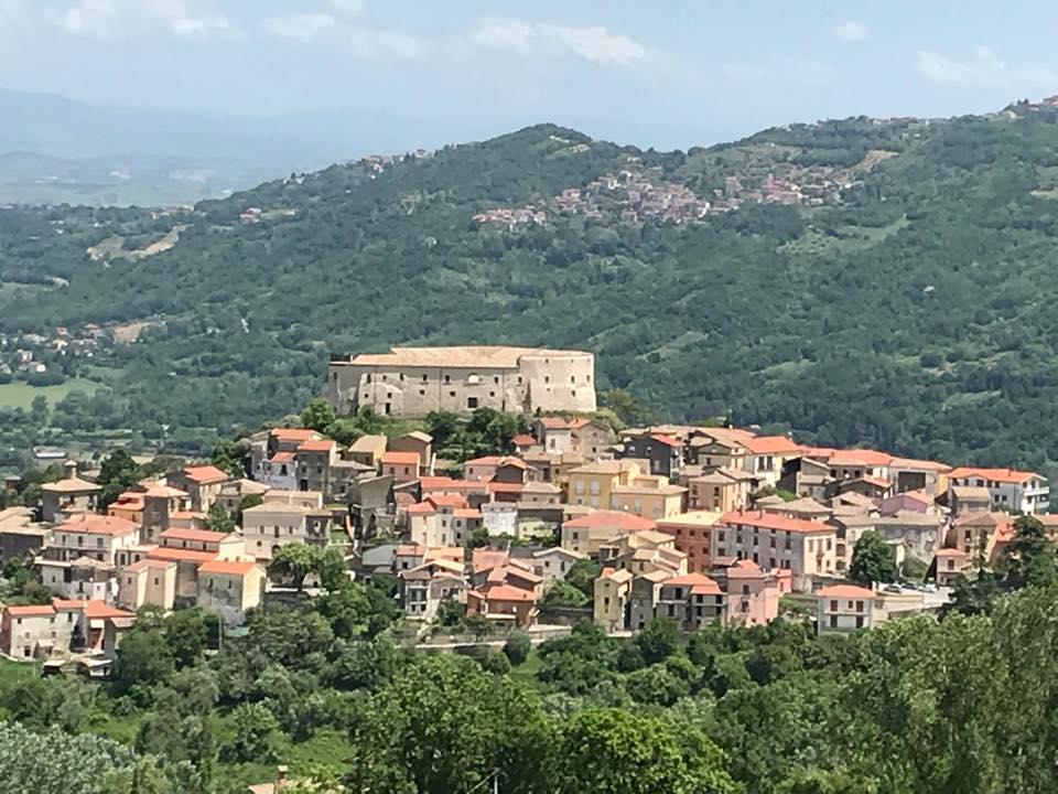 Ceppaloni, il poliambulatorio mobile in comodato d’uso all’ASL di Benevento. De Blasio: “Un atto dovuto”