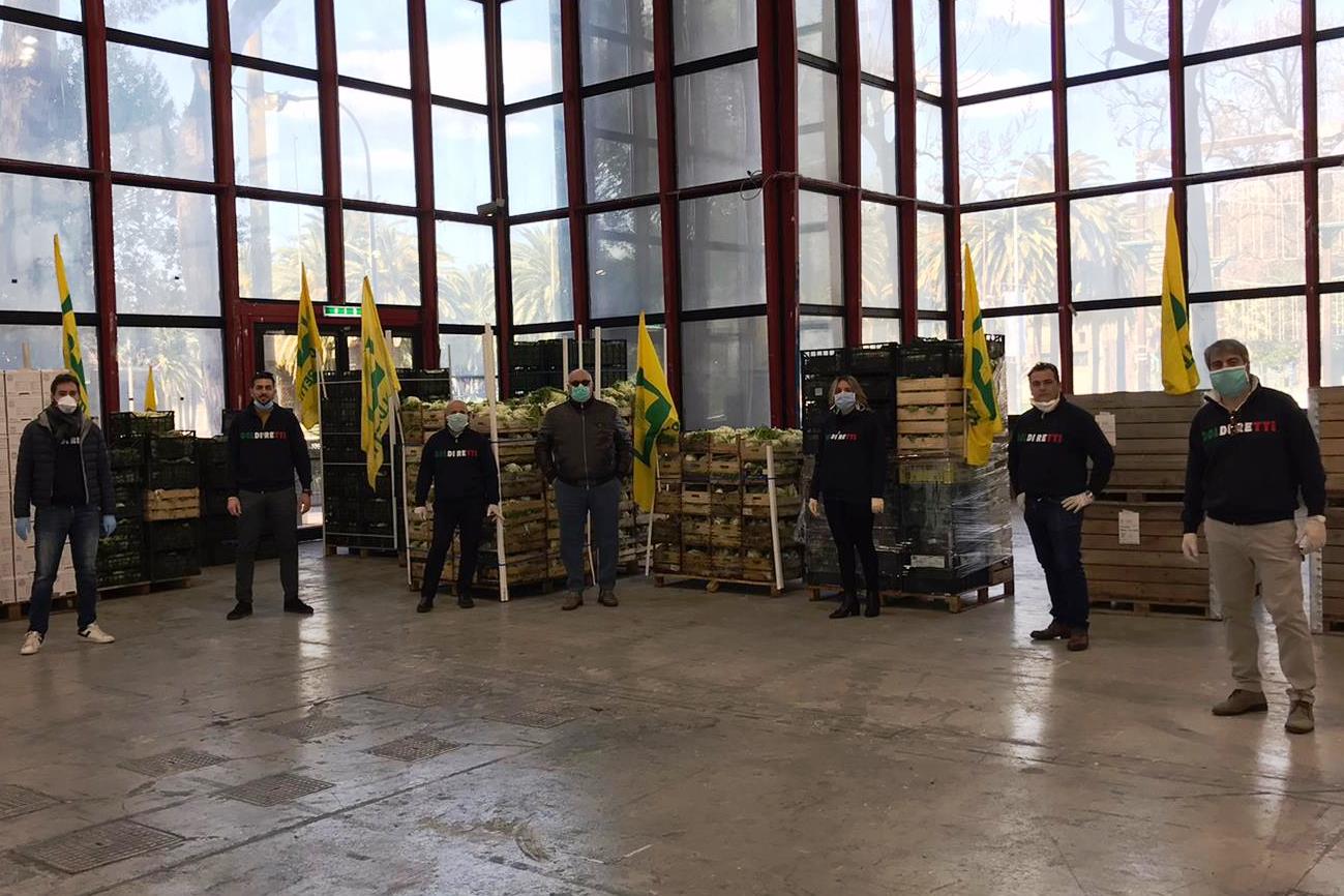 Covid-19, Coldiretti dona 11 tonnellate di cibo al Banco Alimentare di Napoli