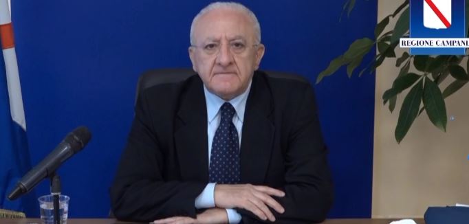 Covid-19, De Luca: “Pronto a chiudere la Campania in caso di riaperture affrettate al Nord”