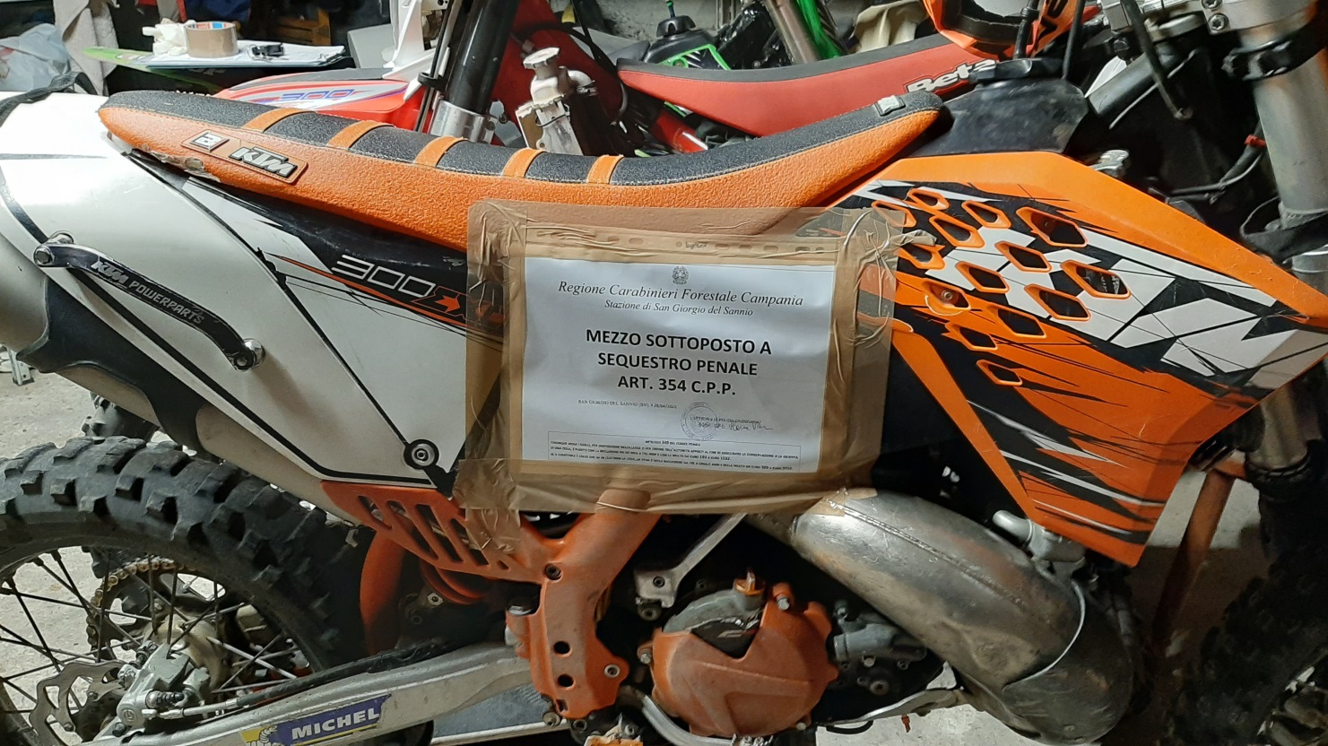 In giro con motocross, 30enne denunciato alla Procura della Repubblica di Benevento