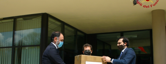 Avellino| Sibilia e Gubitosa donano 6000 mascherine a forze dell’ordine, Rsa, Caritas e Croce Rossa