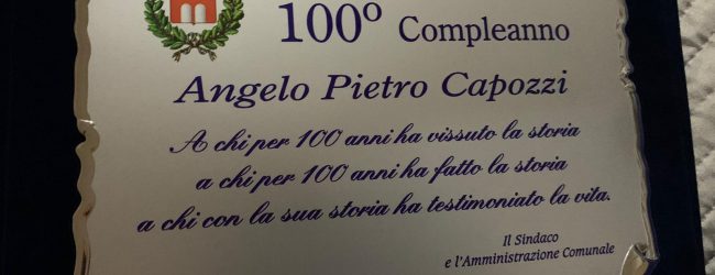 Petruro Irpino| “100 anni di storia testimoniano una vita”:auguri e targa a nonno Angelo dal sindaco Giuseppe Lombardi