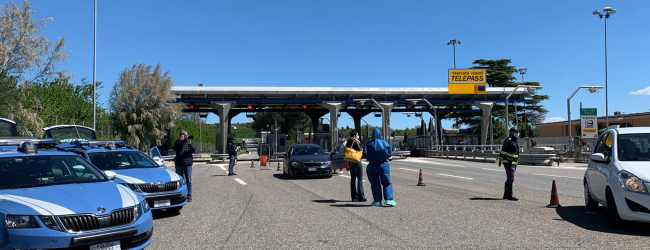 Controlli anticovid dell’Asl nei pressi dei caselli autostradali, su 136 test rapidi un solo positivo