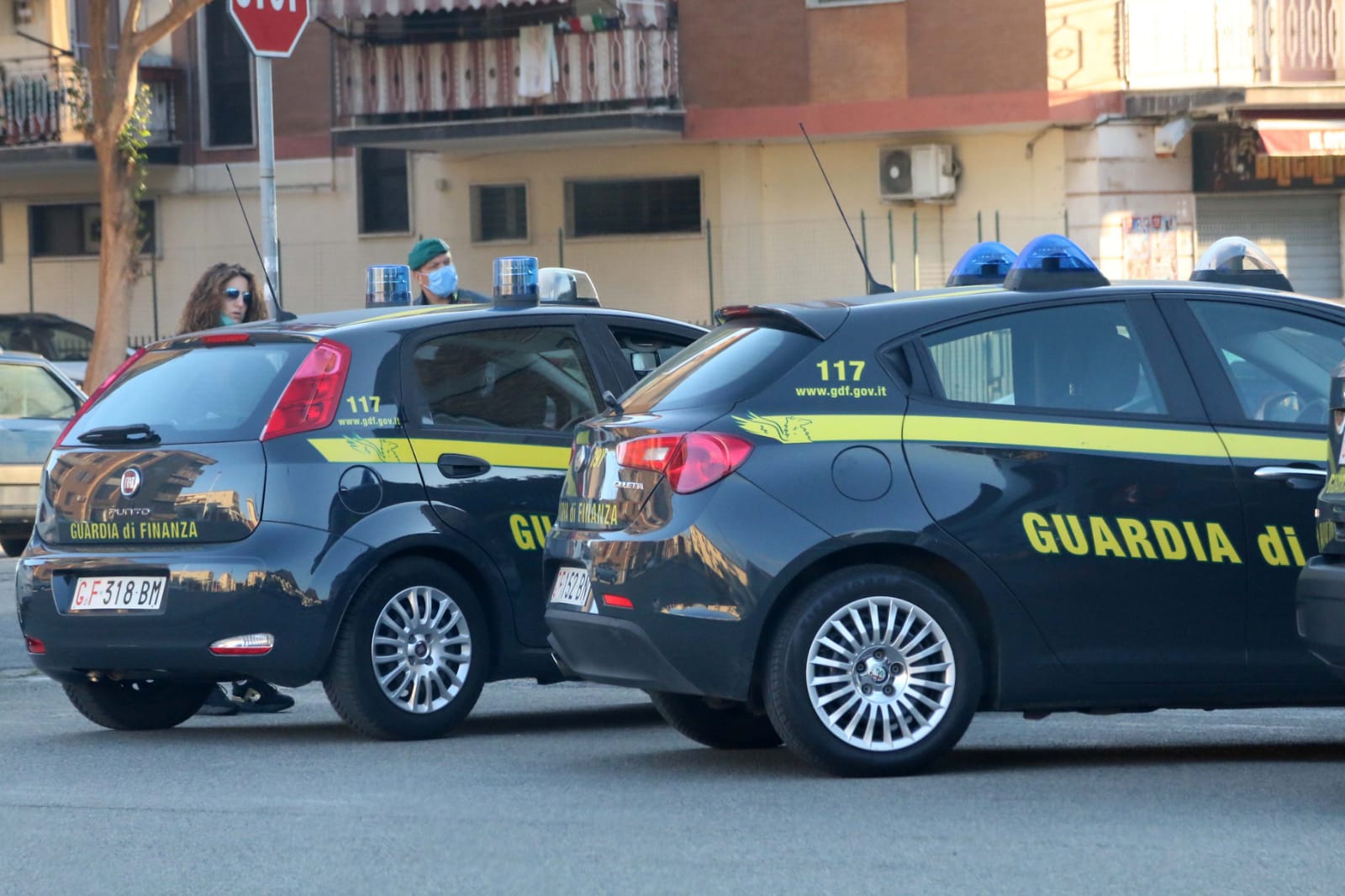 Avellino| Spaccio di droga, fermato pusher in possesso di un etto tra marijuana e hashish