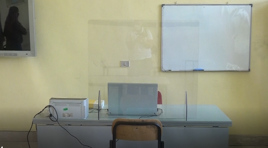 Maturità 2020: il Covid cambia l’organizzazione della scuola