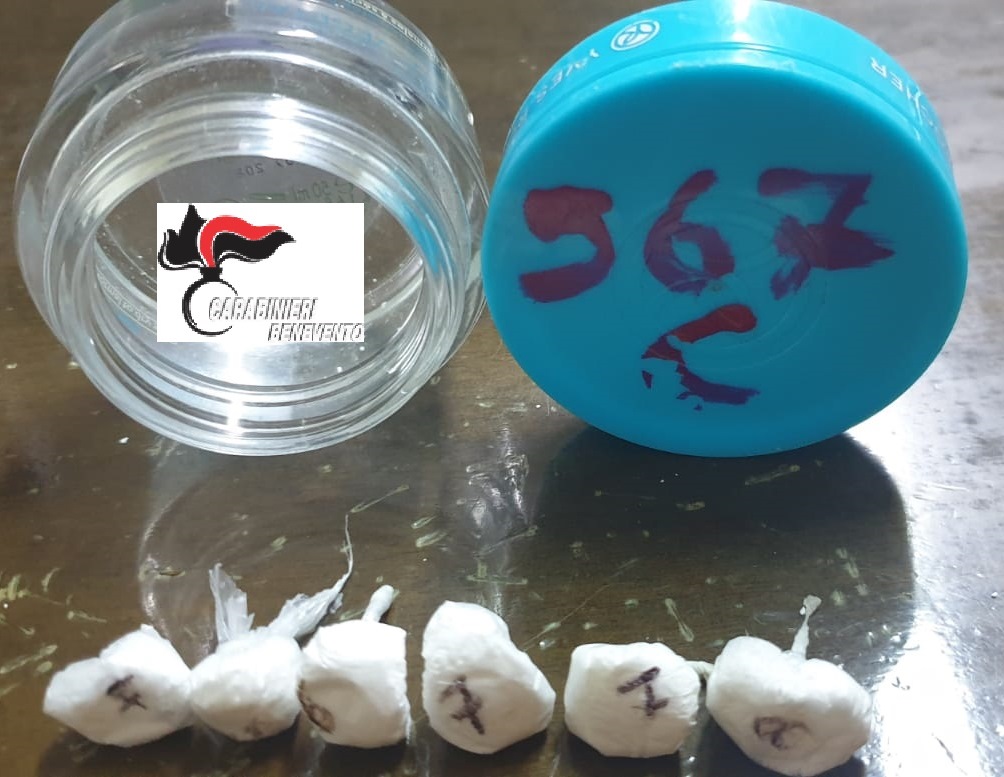 Benevento| Notte di lavoro per i Carabinieri, un arresto durante la festa per la Serie A e sequestro di droga