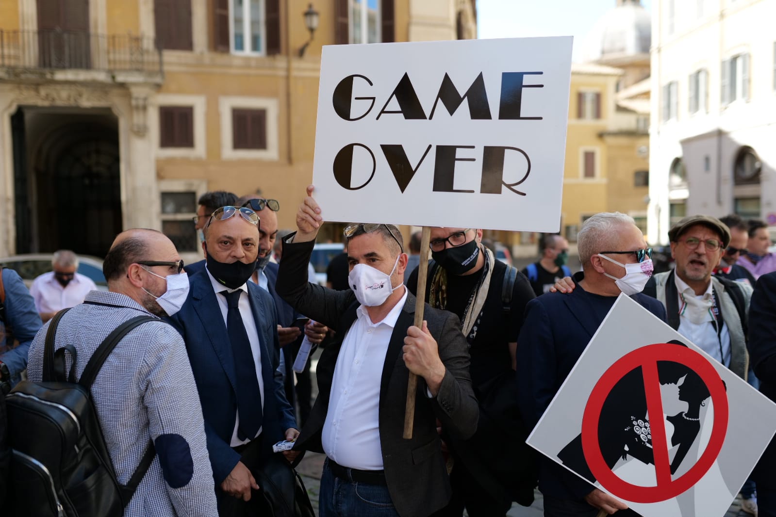 Covid, l’appello dei fotografi: il Governo ci aiuti a sostenere le spese