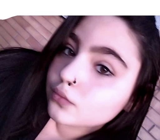 Avellino| Carmen Picariello 14 anni esce da casa e fa perdere le proprie tracce. L’appello della famiglia.