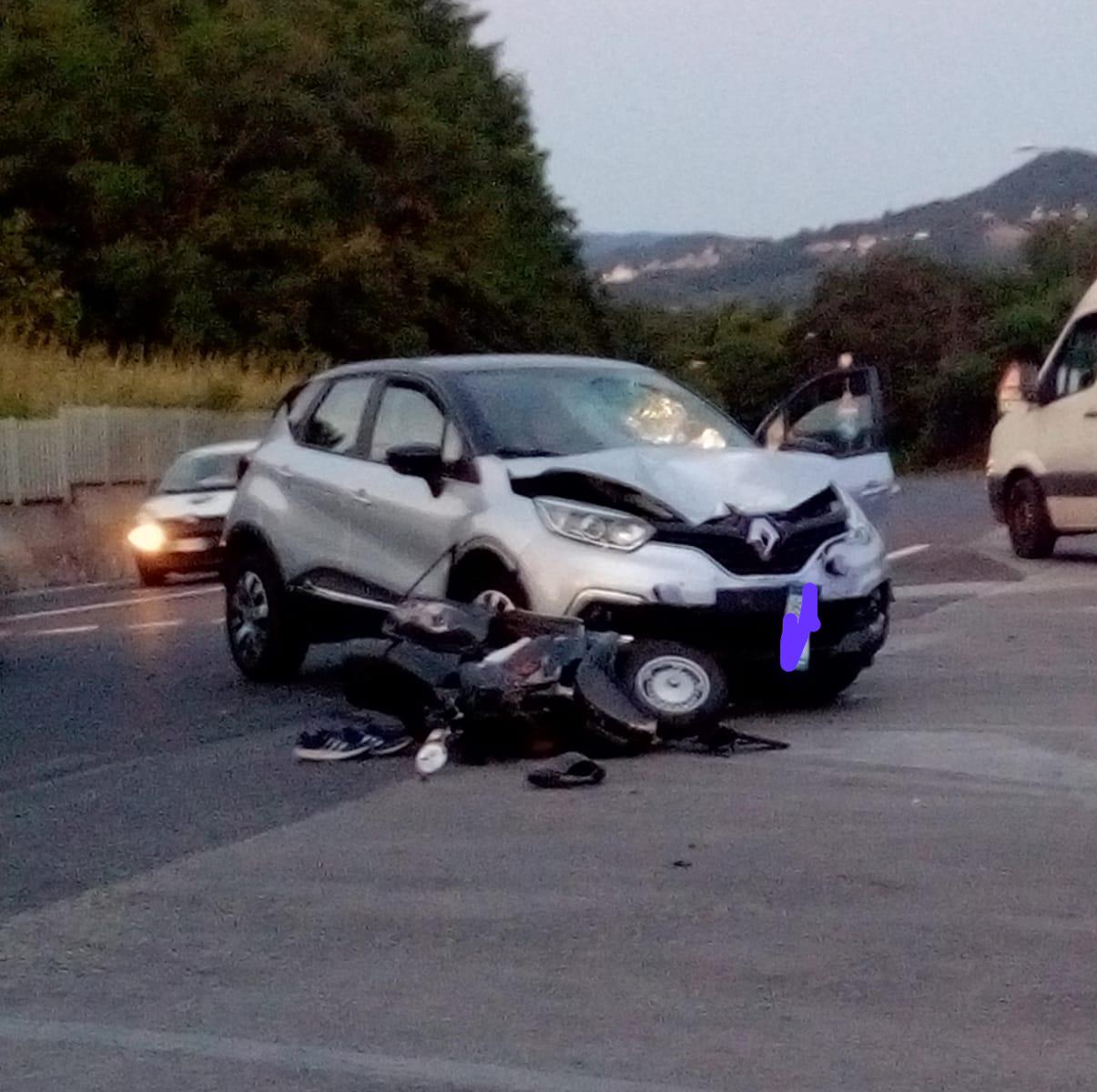 Tufara Valle| Scontro  auto-moto lungo l’Appia, 39enne trasportato al San Pio  [IN AGGIORNAMENTO]
