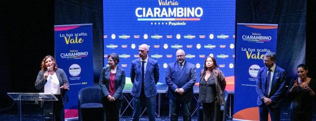 Avellino| Regionali, Ciarambino presenta i candidati irpini con Sibilia e i deputati del M5S