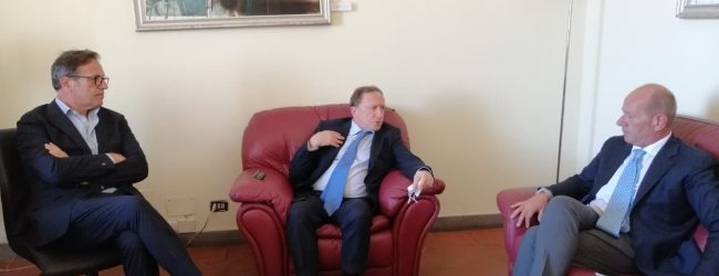 Rifiuti, Bonavitacola alla Rocca dei Rettori: dalla Regione ok alla costituzione di un tavolo tecnico