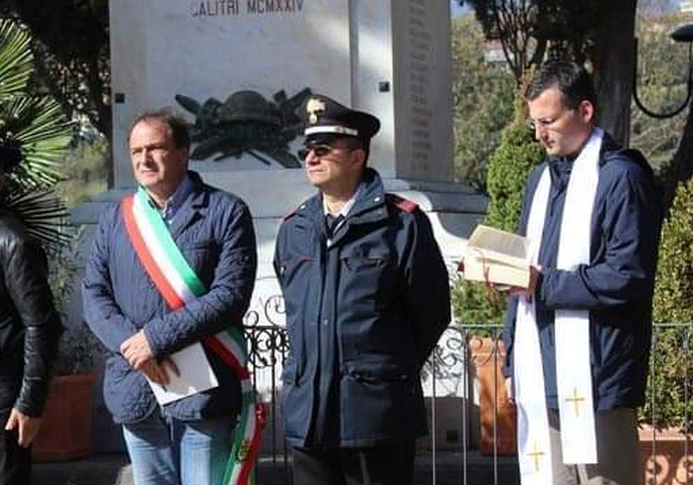 Domani i funerali del maresciallo Apicella, il suo ultimo pensiero per la moglie e l’Arma