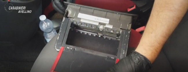 Sorpeso con un etto di cocaina pura e 5.500 euro in contanti/VIDEO