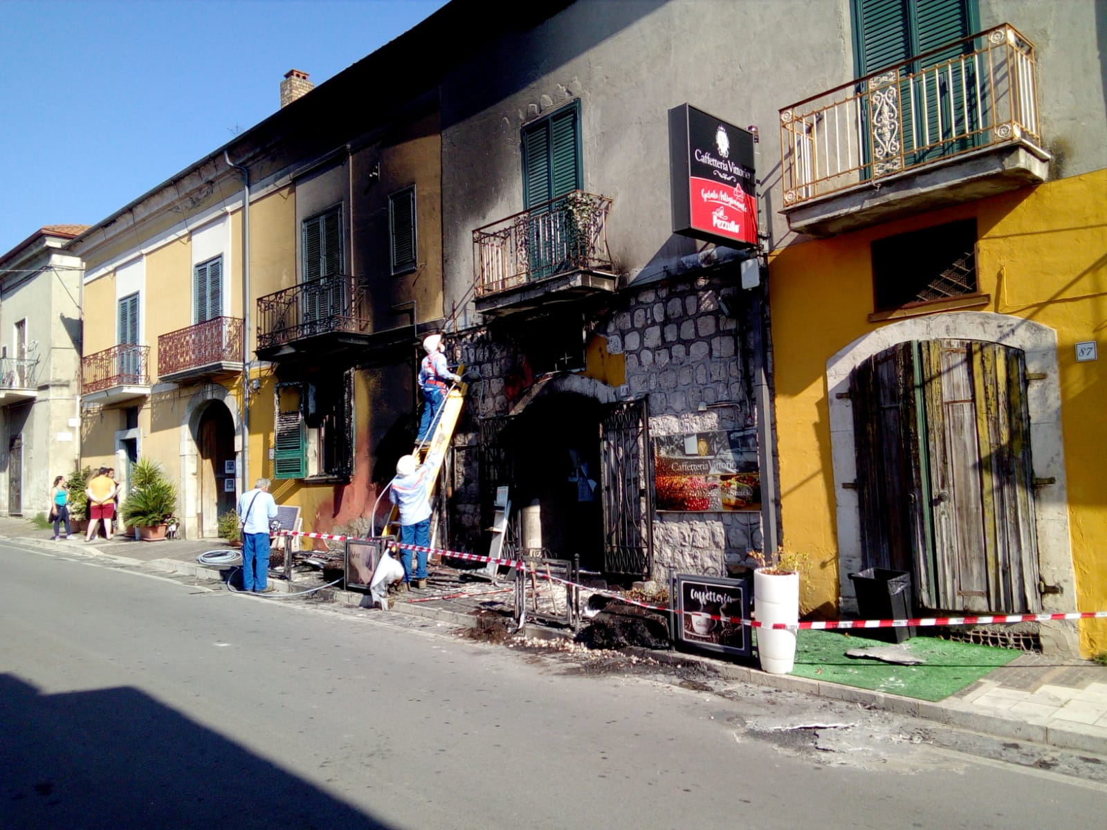 San Martino V. C.| Incendio bar, sindaco Pisano: una ferita sanguinante nel cuore di tutti i sammarinesi/FOTO E VIDEO