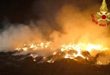 Sant’Angelo dei Lombardi| Rotoballe in fiamme, intervento dei Vigili del Fuoco