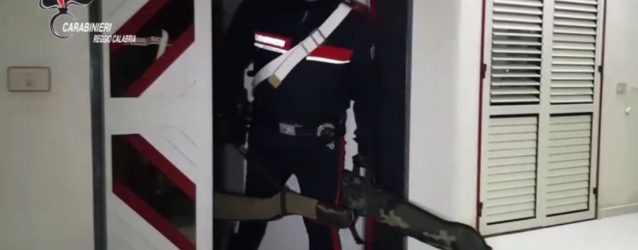 ‘Ndrangheta: favorivano la latitanza dei boss: 14 arresti in Calabria. In azione anche i Carabinieri di Benevento