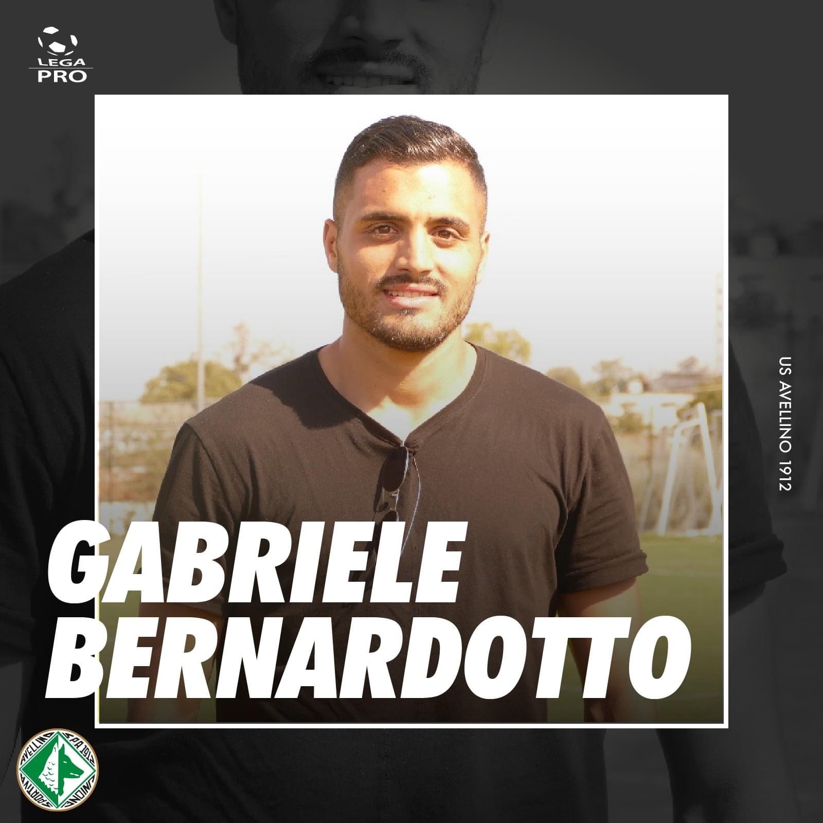 L’Avellino ufficializza Bernardotto. Di Somma: “Un giovane che darà un contributo importante”