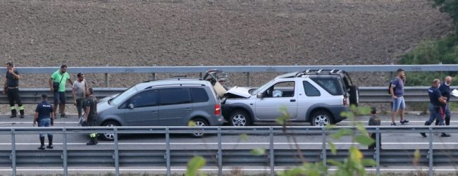 Tamponamento lungo la Telesina, un ferito