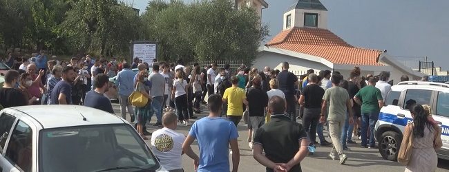 Commozione a Torrecuso per i funerali di Nicola Iannella. Don Antonio: “I giovani un bene prezioso per la comunità