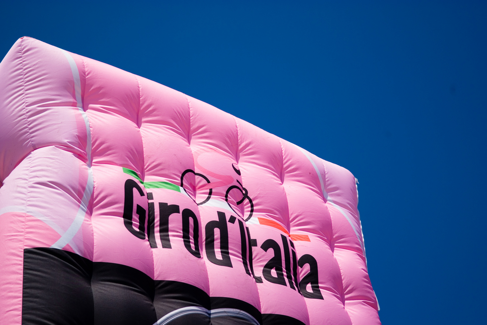 Montella| Giro d’Italia 2023, domani nella sala consiliare l’esposizione del trofeo “Senza Fine”