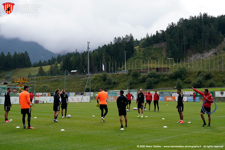 Benevento calcio, continuano gli allenamenti con un occhio al mercato