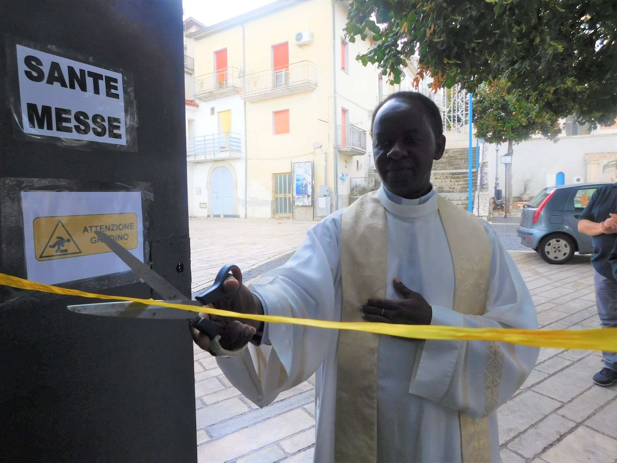 Taglio del nastro per l’info point del Santuario a Terranova di Arpaise