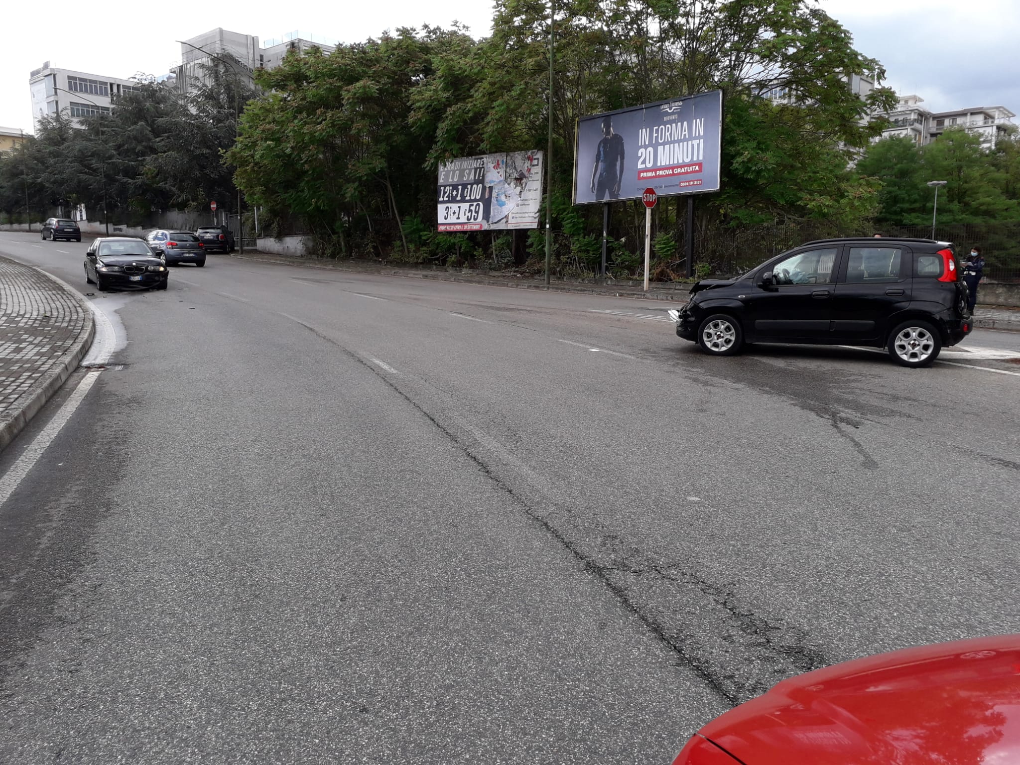 Benevento| Incidente alla Rotonda delle Scienze: due feriti non gravi