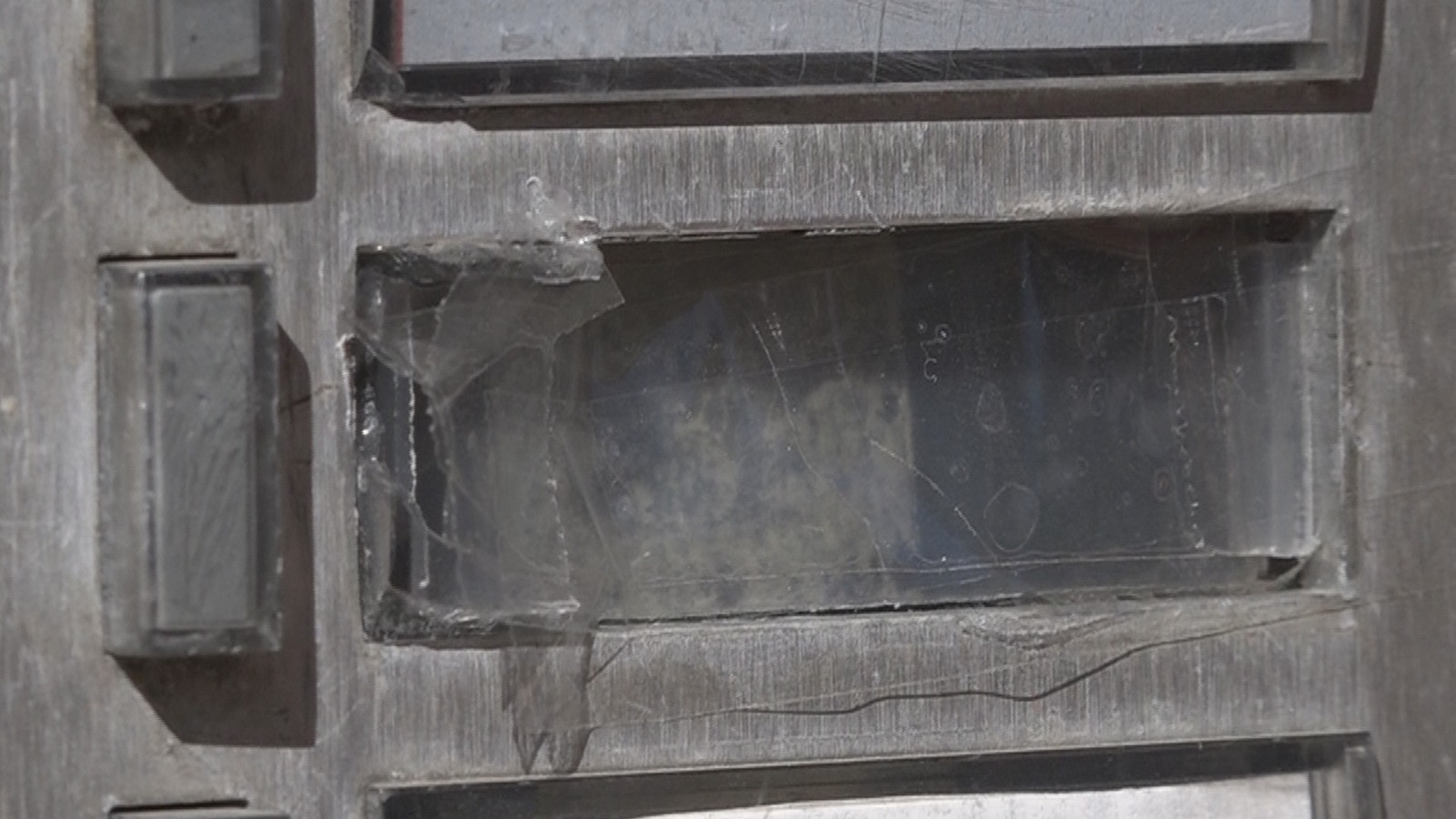 Avellino| Citofono della Lega danneggiato, indagini della Digos