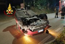Bonito| Incidente sulla strada provinciale 106, auto si ribalta: intervento dei vigili del fuoco
