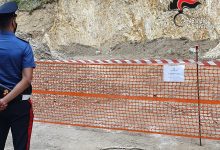 Summonte| Erodono costone per rifare l’asfalto, scattano 5 denunce e il sequestro del cantiere