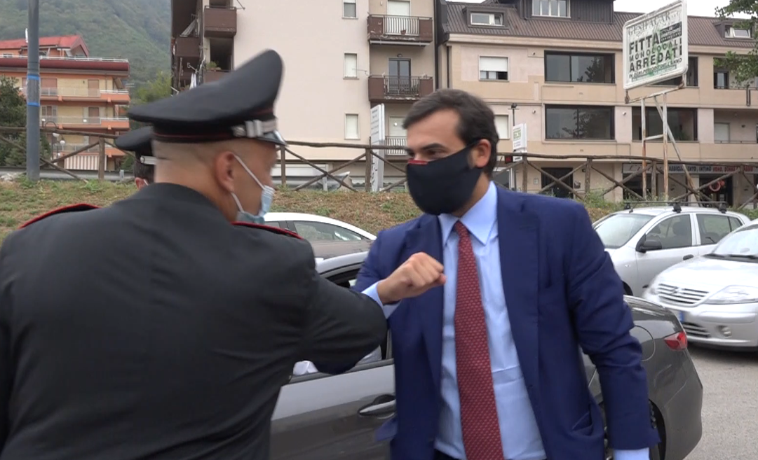Monteforte Irpino| Il Sottosegretario Sibilia fa visita ai Carabinieri
