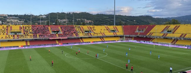 Benevento-Napoli: 1-2. Strega per un soffio. Botta e risposta dei fratelli Insigne. Petagna firma il successo