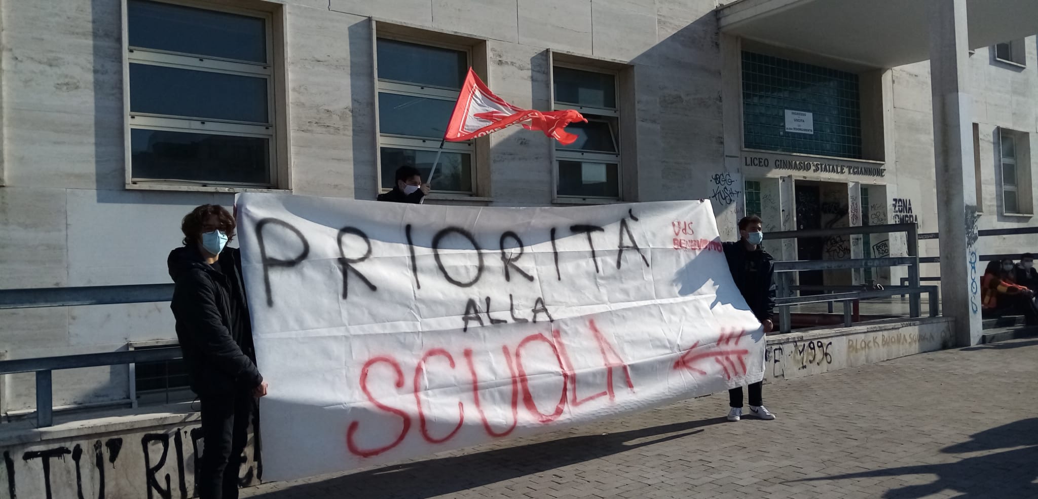 Scuola, trasporti, e sicurezza gli studenti scendono in piazza Lab