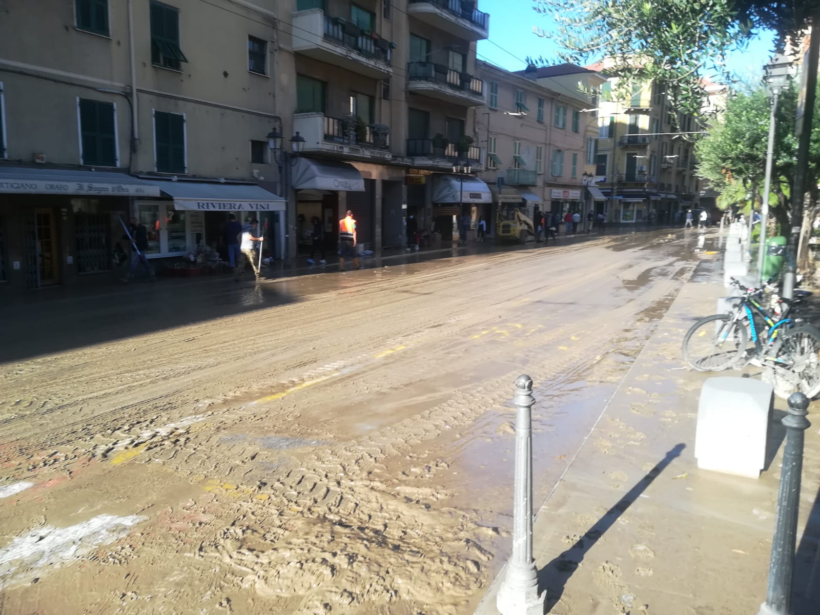 Maltempo, Ventimiglia allagata. A Labtv il racconto di un Beneventano:abbiamo avuto paura ma stiamo bene