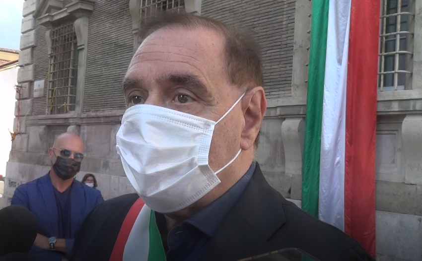 Benevento| Contagi in aumento, Mastella: occorre termoscanner nelle scuole