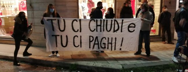Ristoratori, commercianti e autonomi di Benevento: “Aiuti insufficienti, mobilitarci è l’unica alternativa al fallimento e alla chiusura””